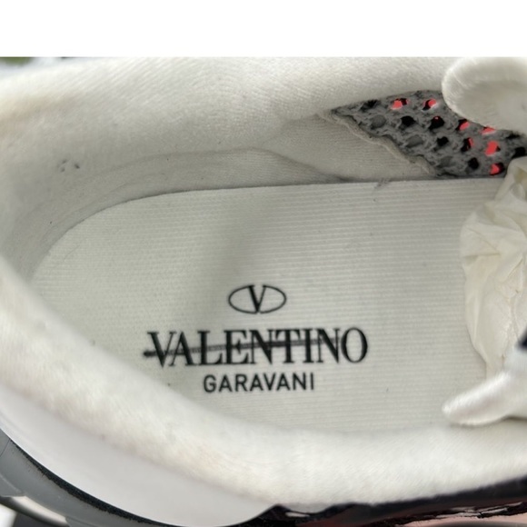 AUTHENTIC VALENTINO GARAVANI LACE STUDDED SNEAKERS Sz 41 - Picture 9 of 10